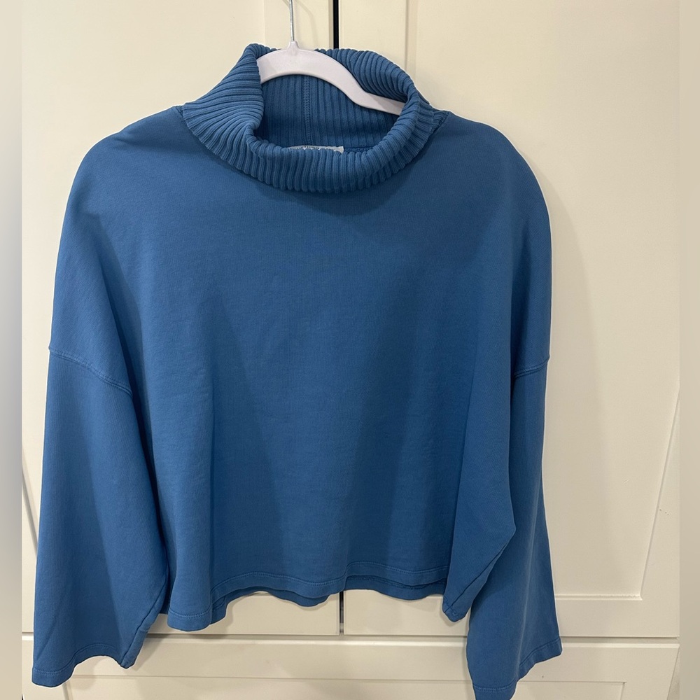Something Navy sweatshirt L